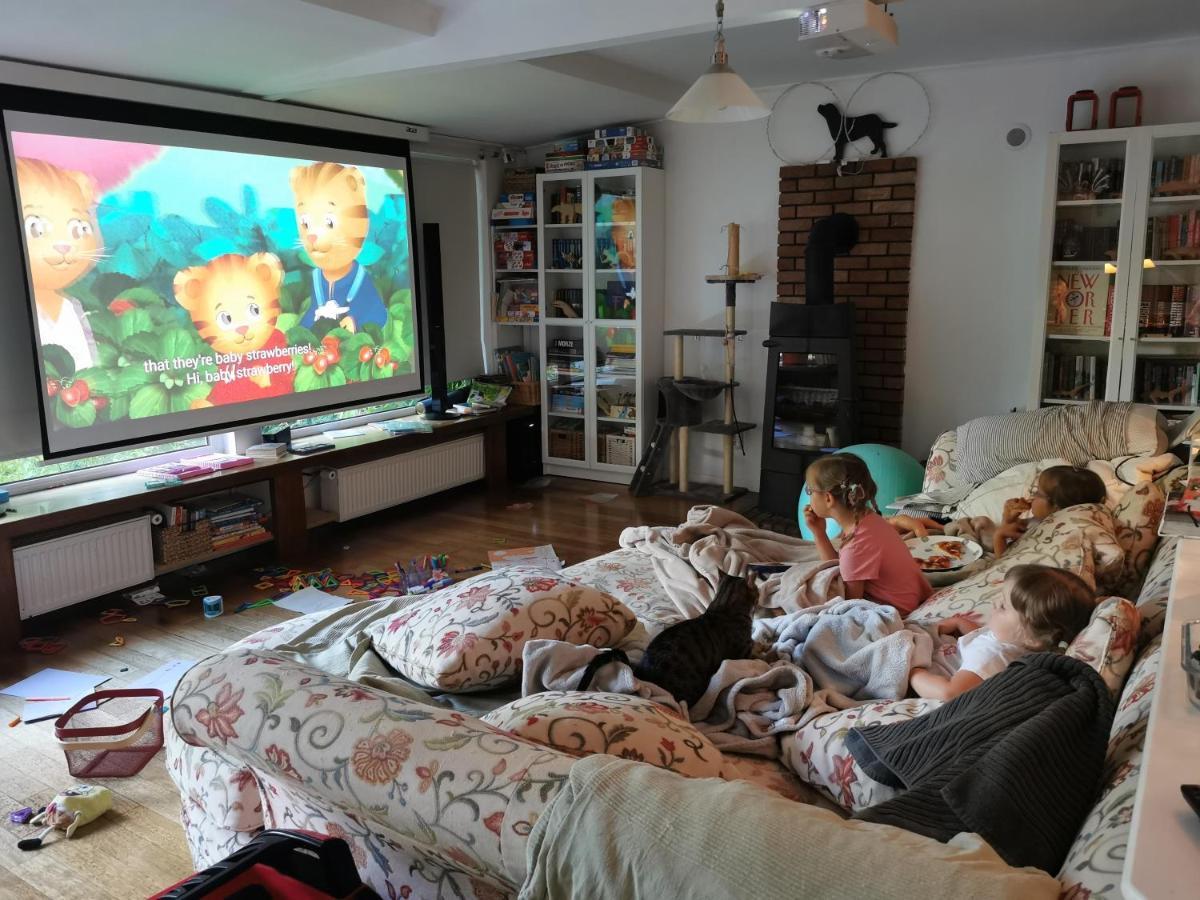 Spacious 3 Bedroom Family Oasis With Sauna, 20 Min From Warsaw Piaseczno  Bagian luar foto